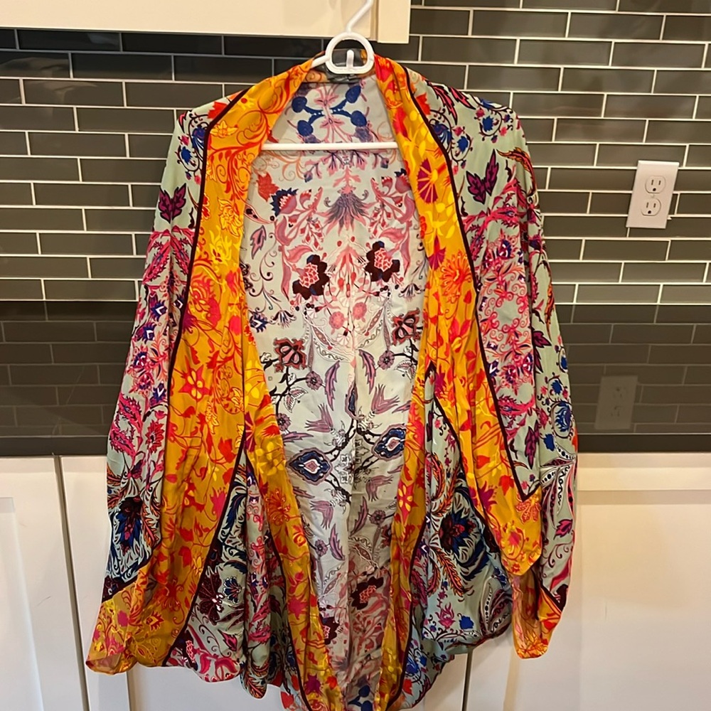 Anthropologie colorful kimono